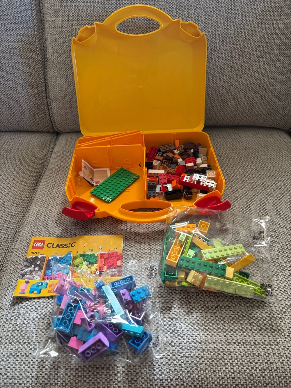 Lego Classic Yellow Carry Case with Red Clips and Multicolor Bricks, like new